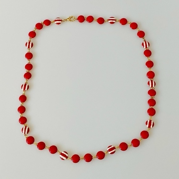 Vintage Necklace Metal Red Enamel Gold Tone - Picture 2 of 8